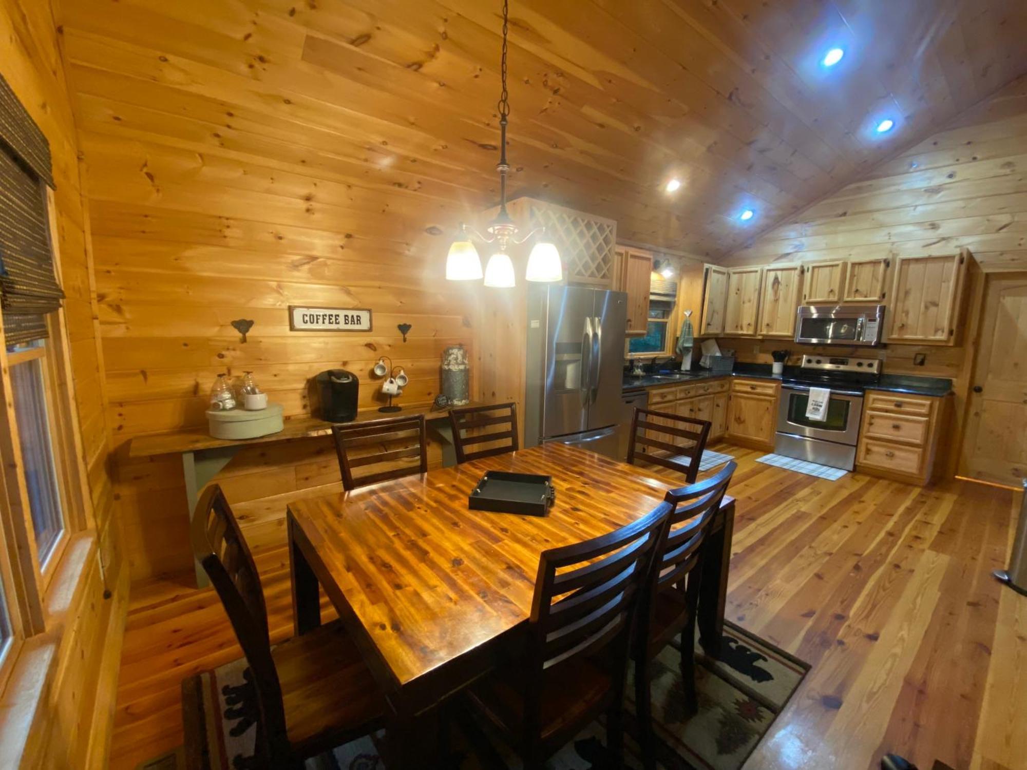 Вілла The Cozy Lazy Laurel With Year-Round Mountain Views, Hot Tub, Fire Pit Cherry Log Екстер'єр фото