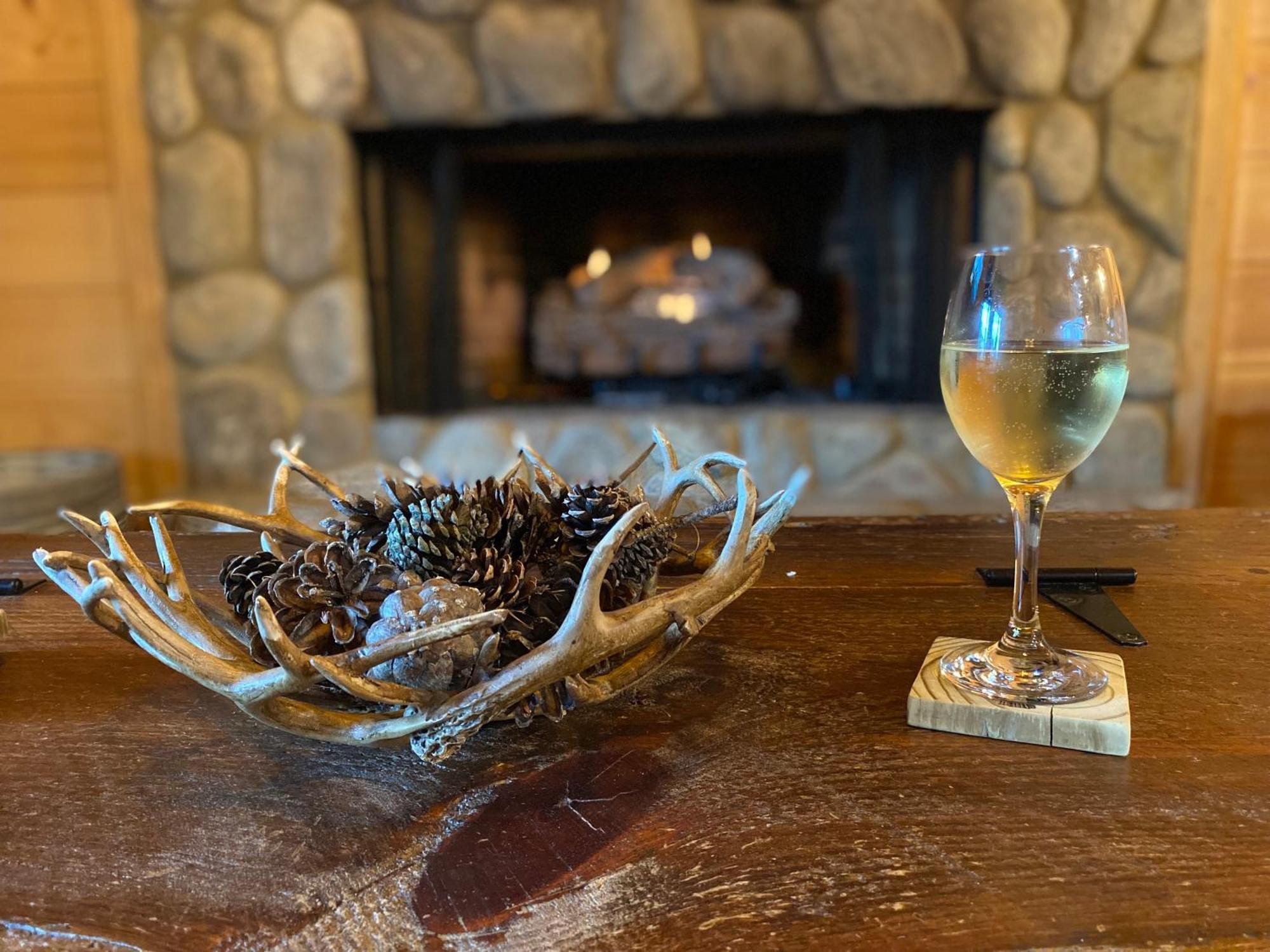 Вілла The Cozy Lazy Laurel With Year-Round Mountain Views, Hot Tub, Fire Pit Cherry Log Екстер'єр фото