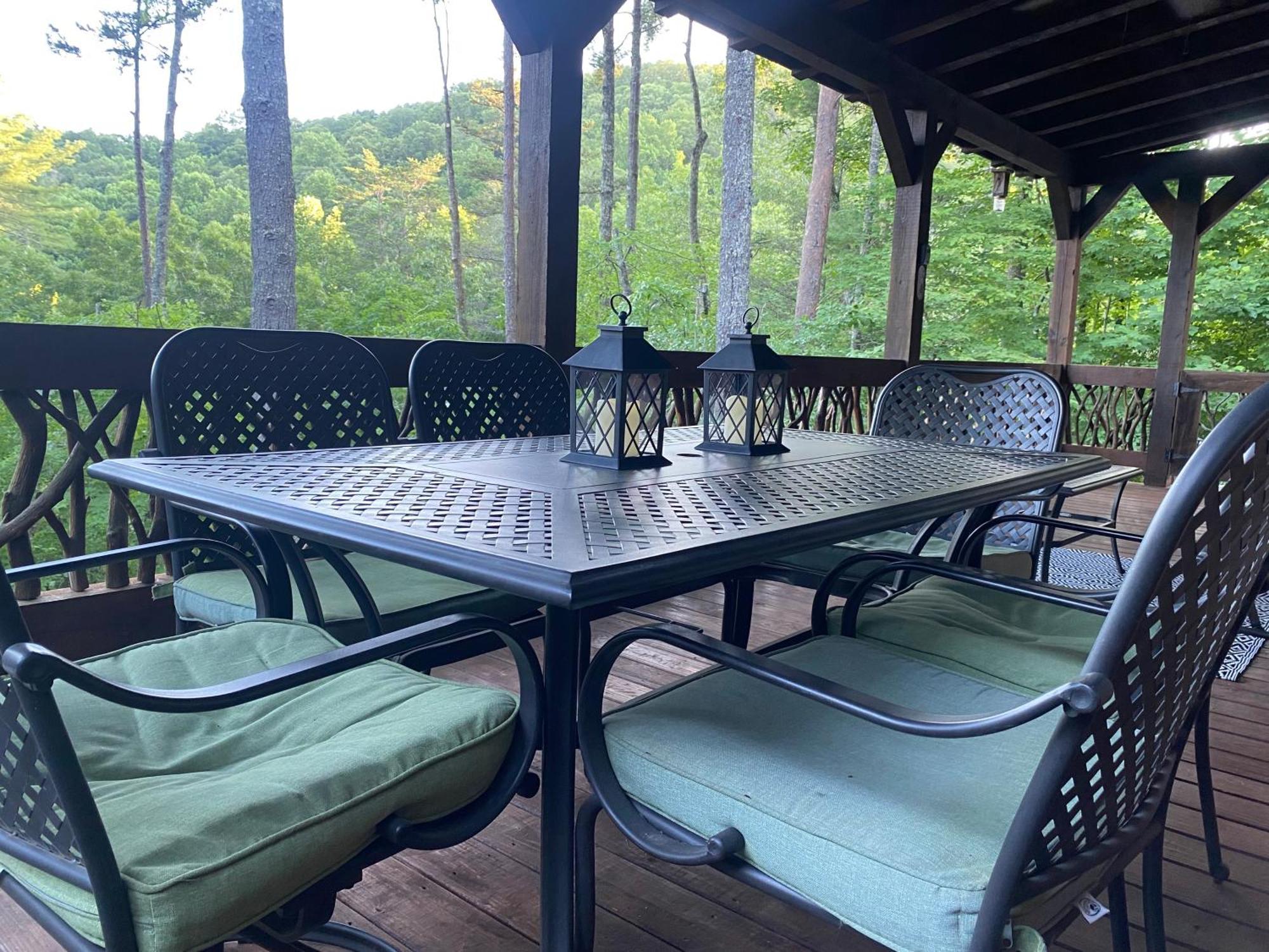 Вілла The Cozy Lazy Laurel With Year-Round Mountain Views, Hot Tub, Fire Pit Cherry Log Екстер'єр фото